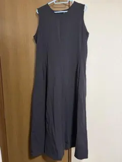 【UNIQLO】ウルトラストレッチワンピース/丈長め