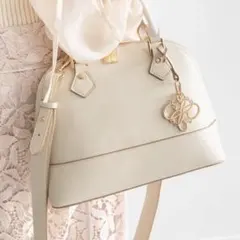ROSE BLANCHE MARCHÉ BAG & POUCH SET - メルカリ