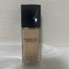 DIOR FOREVER SKIN GLOW リキッドファンデーション