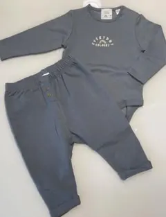 新品　ZARA ボディスーツとパンツ　6-9m 74cm