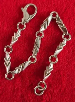 Item thumbnail for item 461145b3-5376-47e0-9b0d-3d9ba0733c7b