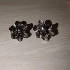 シルバー 花形 イヤリング