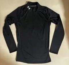 Under Armour HeatGear ブラック 長袖アンダーシャツ