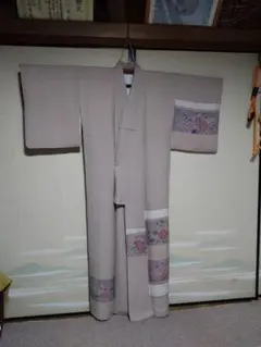 Item thumbnail for item 11811561-18e3-4877-a00a-35920873bb44