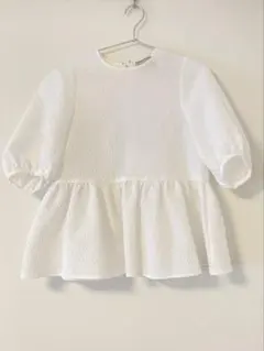 UNITED ARROWS フリル ペプラムブラウス 白 半袖バルーンスリーブ UNITED ARROWS フリル ペプラムブラウス 白 半袖バルーンスリーブ
