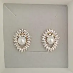 パールとクリスタルのスタッドピアス K18GP ジルコニアダイヤモンド