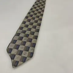 Item thumbnail for item 70dcbc9e-a1da-444f-a1f3-6806e5a76a1f