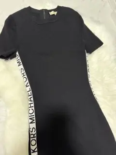 MICHAEL KORS ロゴライン 半袖 ニットワンピースのサムネイル