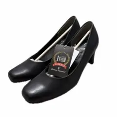 2025年最新】valentino パンプスの人気アイテム - メルカリ