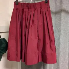 スカート　赤　フリーサイズ