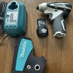 Item thumbnail for item 47357044-3fd4-4f28-a675-caff1f430b58