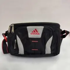 ★adidas キッズボディバッグ★