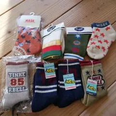 ♥ティンカーベル(他)☆キッズソックス　13-15㌢＆14-16㌢
♥