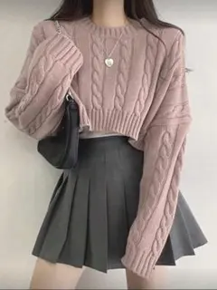 一点のみ ピンク ケーブル編み クロップドニット