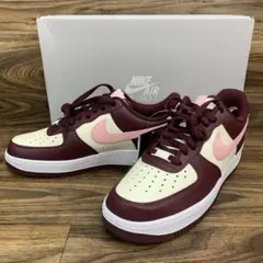 未使用 Nike Air Force 1 '07のサムネイル