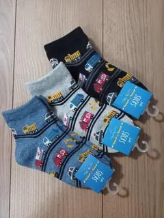★新品 15~19cm★3足セット はたらく車 靴下 ソックス