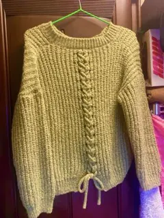 Item thumbnail for item 76cb79a9-6a0e-4c33-a1fd-c4a25a34e80c