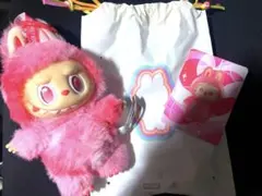 THE MONSTERS Big into Energy シリーズ　ラブブ