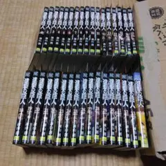 進撃の巨人 全巻セット 1巻〜34巻 諫山創 12巻から初版 - メルカリ