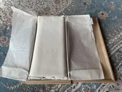 ホワイト 着物帯 木製ケース付き