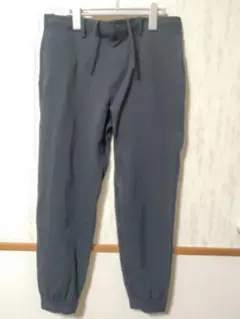 UNIQLO ジョガーパンツ ドローストリング付き