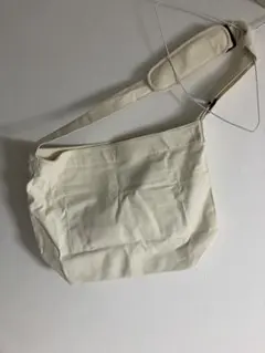 キャンバストートバッグ　白