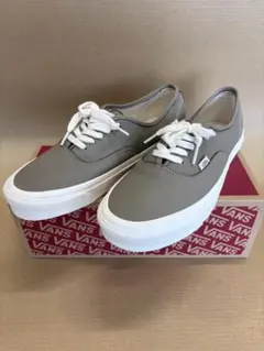 【新品未使用】バンズ AUTHENTIC 44 DX レザーグレー 28.5cmのサムネイル