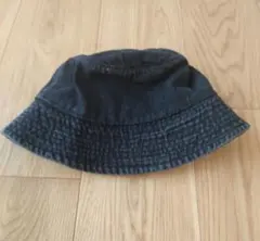 Item thumbnail for item b8c96ec4-0d8e-4c83-b3eb-9b3899d74a12