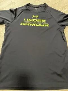 Under Armour ブラック Tシャツ XL