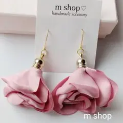 ハンドメイドピアス☆440