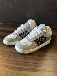 【新品】DIOR キッズスニーカー 25 (14-14.5cm)のサムネイル