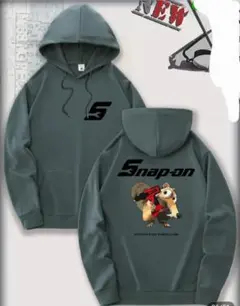 新品●グレー パーカー イラスト付き●M