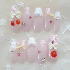 現品❤ワンホン キラキラ ぷっくりビー玉さくらんぼ フレンチ 量産型ネイルチップ