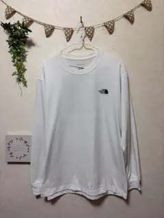 THE NORTH FACE 長袖Tシャツ ホワイト M