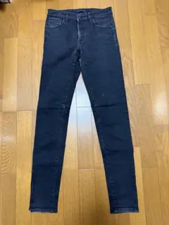 UNIQLO JEANS ウルトラストレッチデニム　ブラック 28インチ