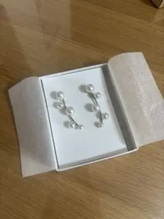 パールツイストデザインイヤリング