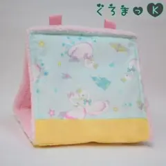 Item thumbnail for item 6af322a4-625a-4569-8f36-78abbcf5600e