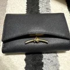 CHARLES & KEITH 三つ折り財布 黒