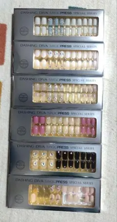 ダッシングディバ マジックプレス ネイルチップ5個(+ おまけ1個)