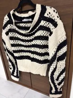 ZARA アイボリー黒 かぎ編み切り替えニットS