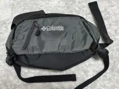 00s Tech Gear】Columbiaワンショルダーバッグ 撥水スクエア - メルカリ