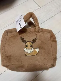 【新品タグ付き】ポケットモンスター もこもこトランク イーブイ