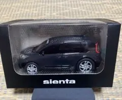 トヨタ　シエンタ　プルバックカー　ミニカー　非売品のサムネイル