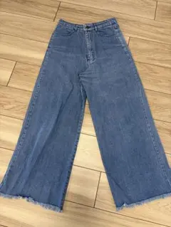 ワイドデニムパンツ