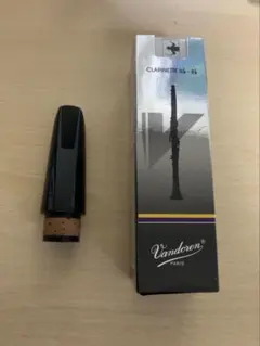 Item thumbnail for item d461ea4b-eca1-4c67-942f-792804e3990a