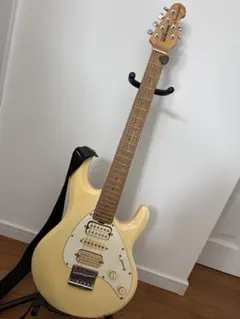 MUSIC MAN Silhouette エレキギターのサムネイル