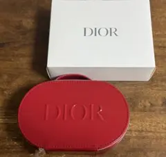 DIOR ディオール　ノベルティ　赤エナメルポーチ