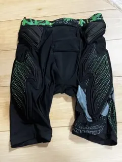 Item thumbnail for item e2284793-b741-4b09-860c-8bc6487fef2b