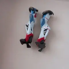 機動戦士ガンダム ジークアクス HG ガンプラ 足　ジャンク　GQuuuuuuX