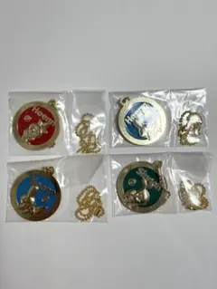 ポケモン メダルチャーム 4種セットのサムネイル